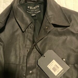 Filson Lined Tin Cruiser, Cinder Color. Mens M
